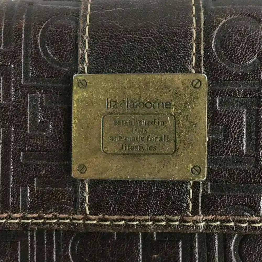 Liz Claiborne Wallet Womens Small Brown LC Logo‎ Vintage Embossed Tri-Fold